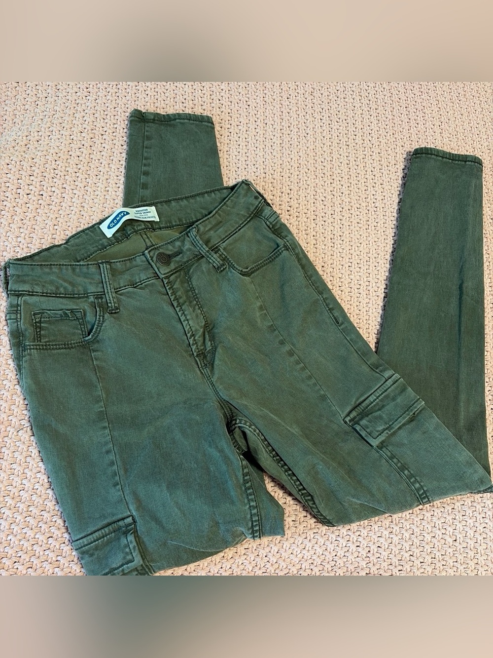 Old Navy Women's Dark Olive Skinny Cargo Jeans